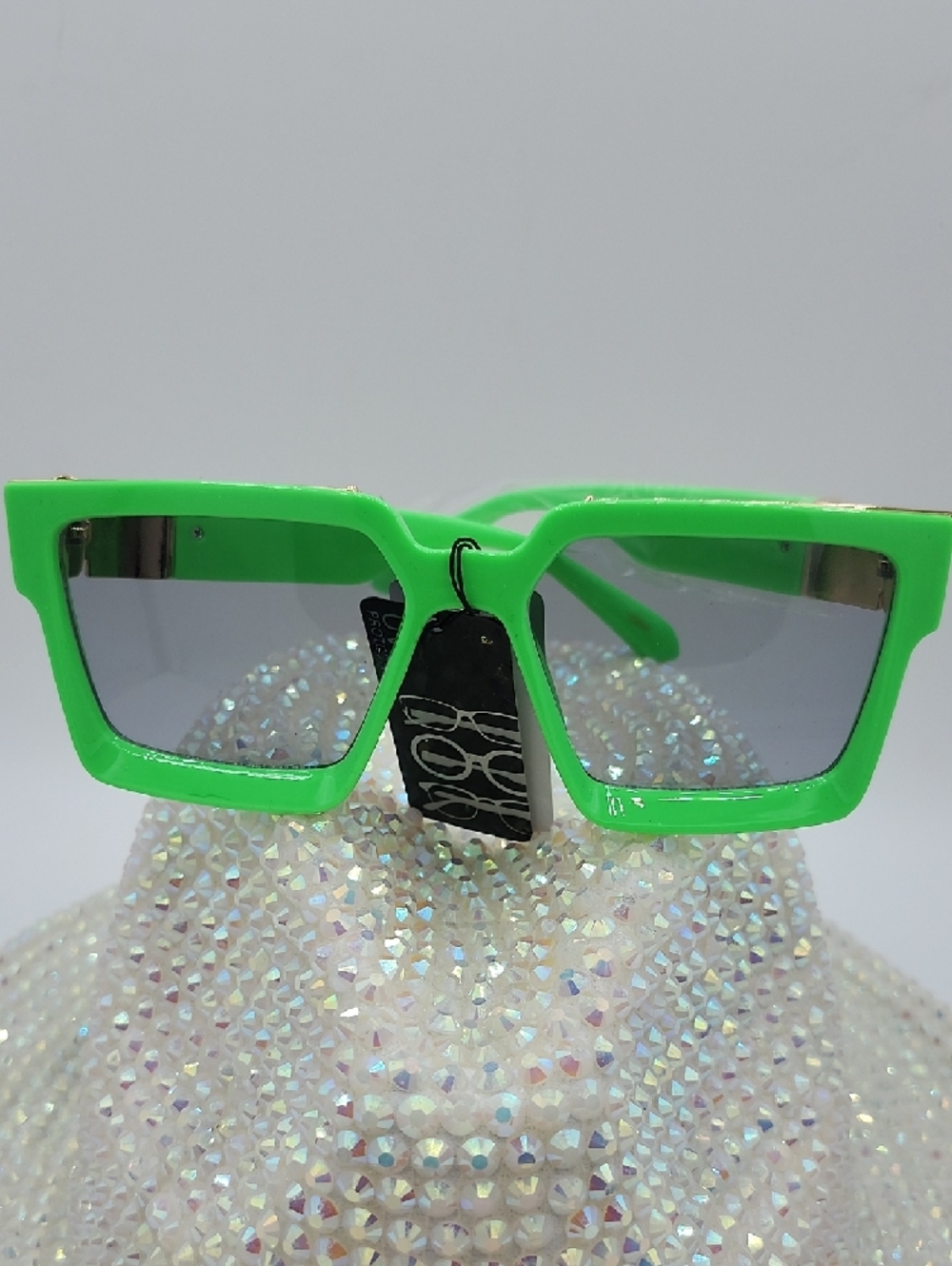 Sunglasses - Picture 3 of 3
